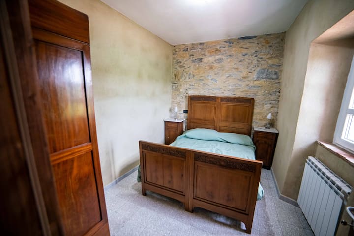 2. spálňa s manželskou posteľou