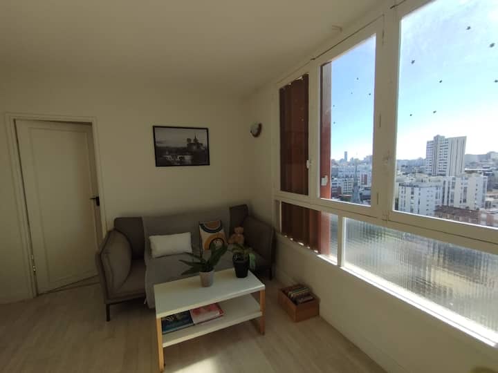 Chambre Et Séjour Tout Près De Paris - Meudon
