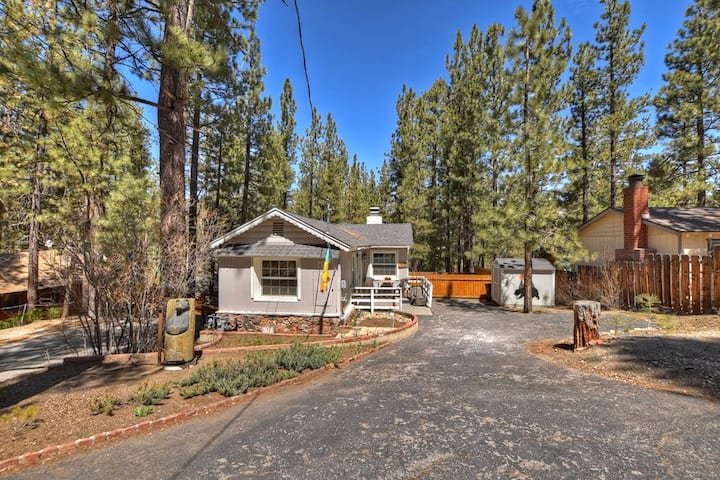 Happynest Cabin - Ev Charger, Spa - Big Bear Lake, CA