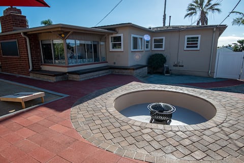 Popular Airbnb listing: Bay Park 3-bed 2-bath with outdoor fire pit! in Clairemont Mesa