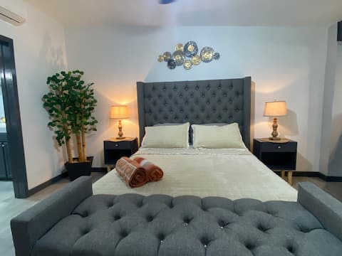 LIGHTHOUSE HOUSE. 
Beautiful family accommodation.