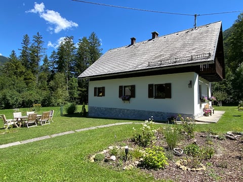 Vacation home with 4 double rooms