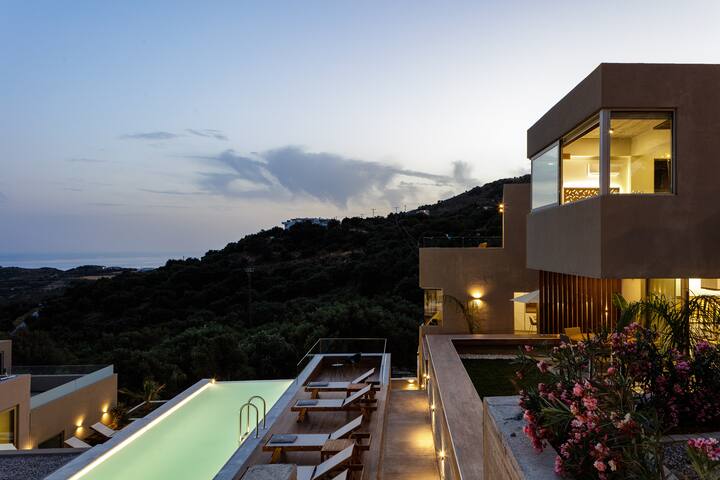 Complex 3 Villas with 2 Pools Amazing View gallery image 2