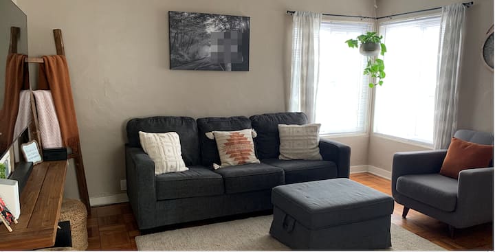 Cute & Cozy 2bd/1b Less Than A Mile From The Beach - Monterey, CA