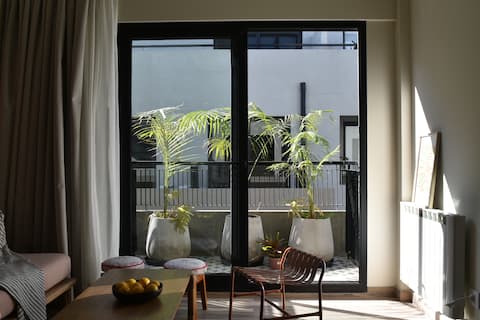 Successful Airbnb property: Stylish San Telmo Condo with 300 mb wifi in Barracas