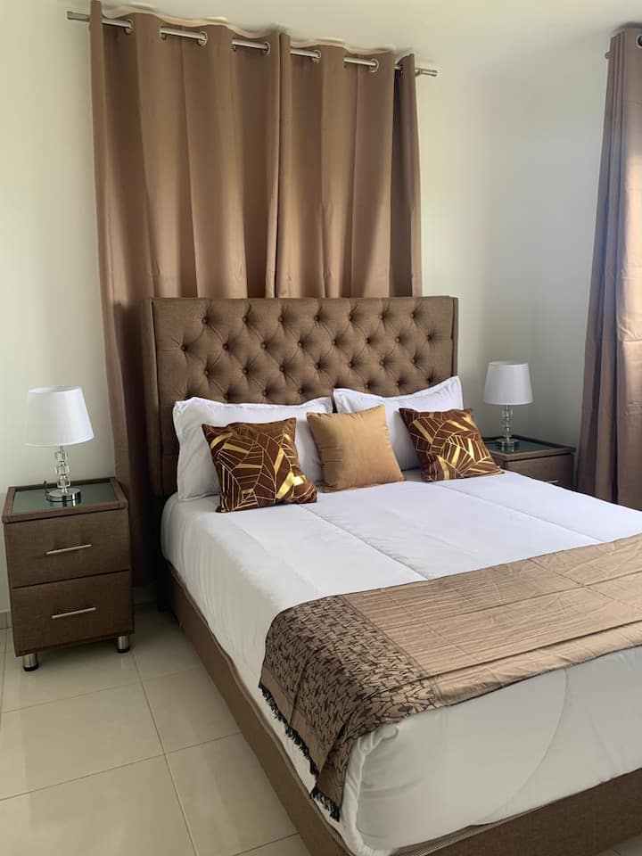 Terrazas del Este, 4th floor, private terrace. Apartments for Rent in