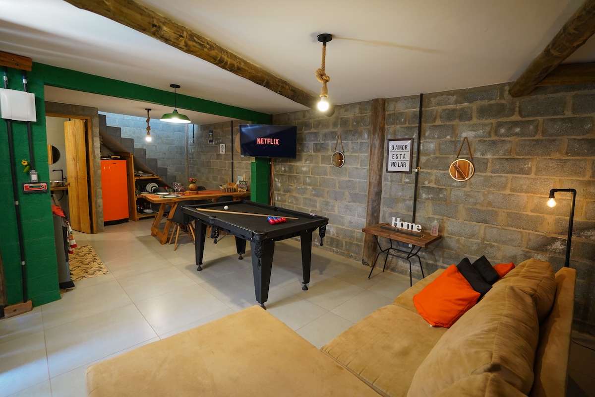 Airbnb em destaque: Loft with beautiful view, swimming pool and suspended hammock. em Socorro