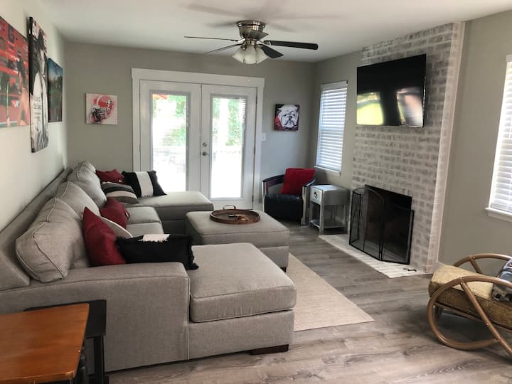 South Lumpkin Escape - Relax In The Classic City - Athens, GA