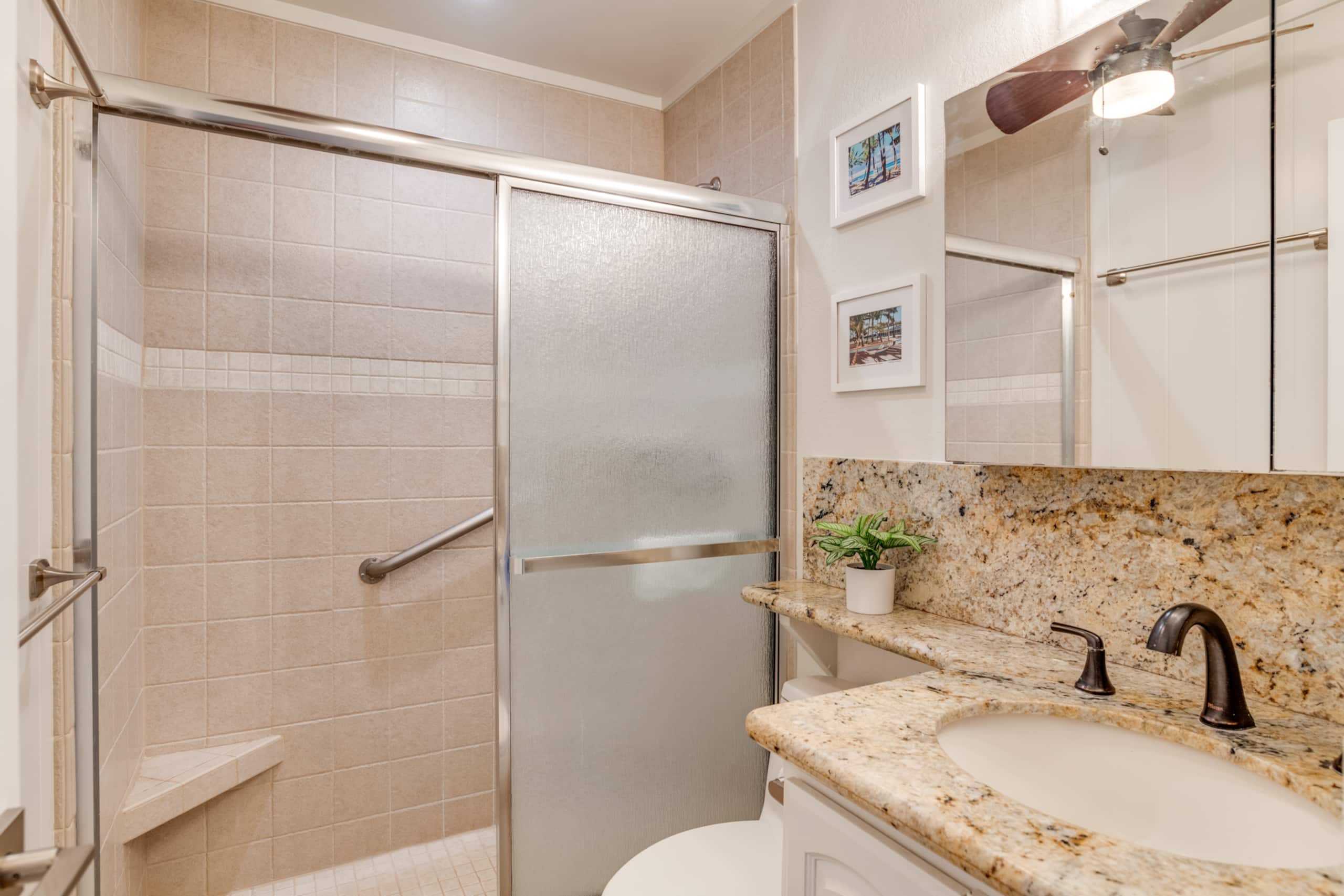 Condo in Lahaina · ★4.95 · 1 bedroom · 2 beds · 1 bath - Image 14