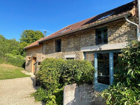 Comfy holiday home near Vezelay: Le Cheval Bleu