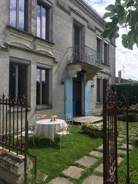 Unique villa on the French countryside