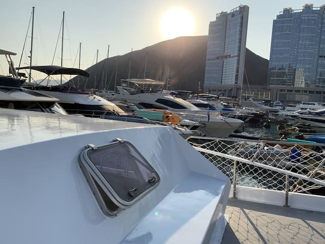 10 mins to Houseboat~Wonderful experience