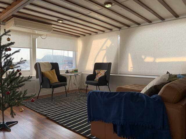 10 mins to Houseboat~Wonderful experience gallery image 4