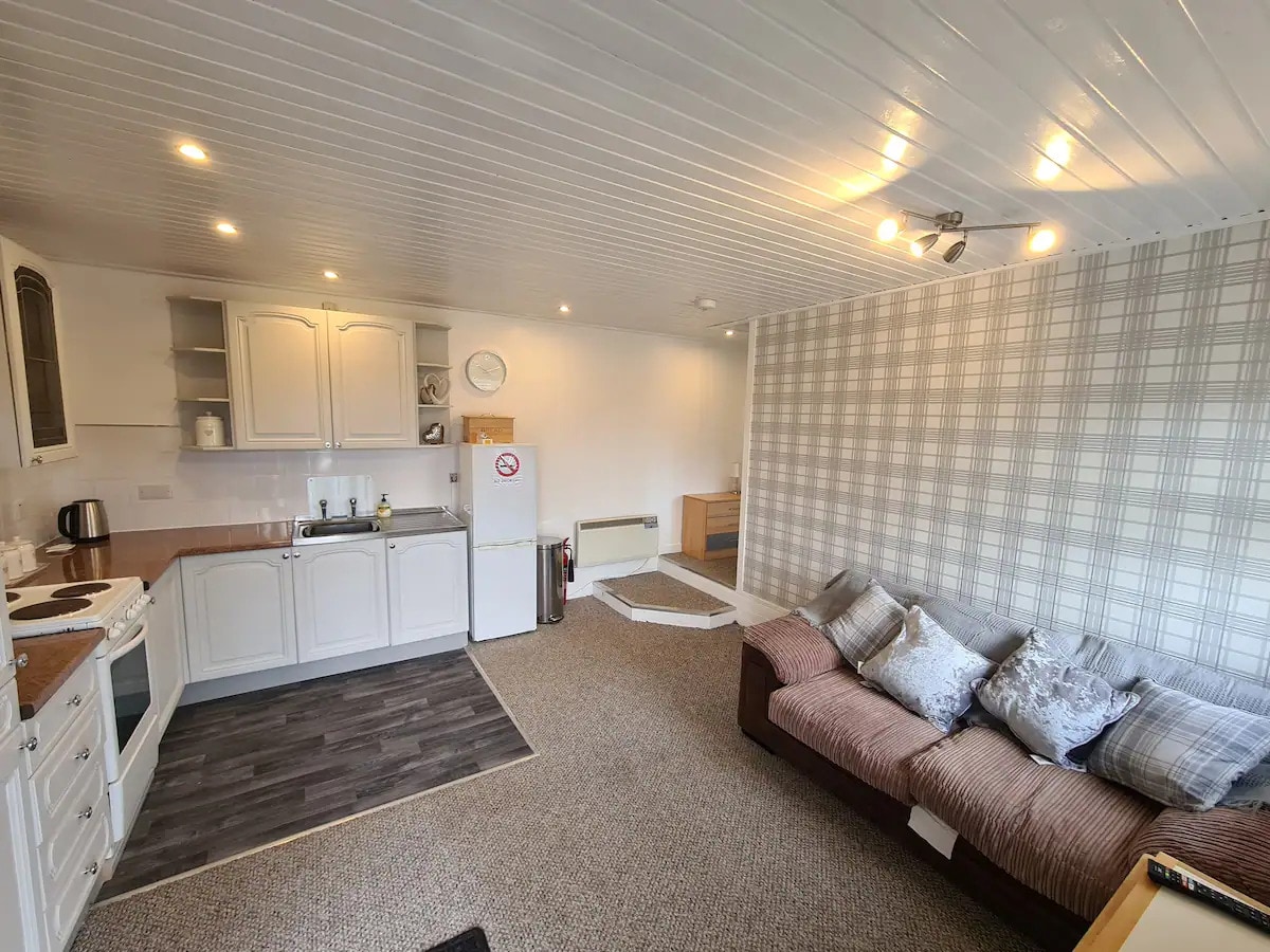 ห้องครัว/พื้นที่นั่งเล่น