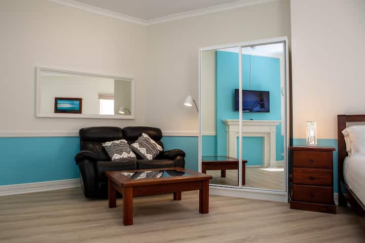 Lovely Studio Apartment In Downtown Albany - Albany