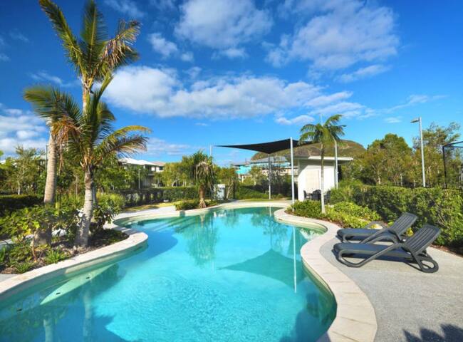 Cala Luna Beach House gallery image 2