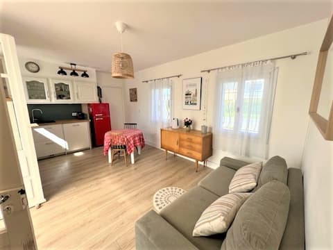 Propriété Airbnb réussie: Cozy cottage - 2 bedrooms - close to sea and port à Le Croisic
