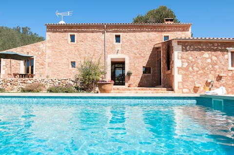 Villa Salas Nou