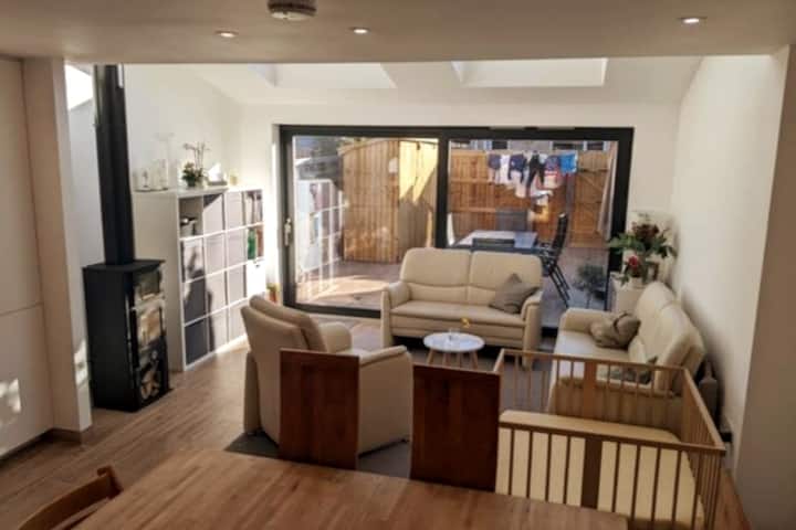 Maison Familiale De 3 Chambres Avec Terrasse Bbq - 牛津