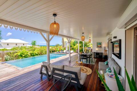 Villa Sunset 4* 200 m from the heated sea-pool