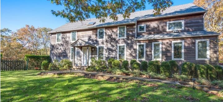 Private 4 Bedrooms House + Pool And Tennis Court - Bridgehampton, NY