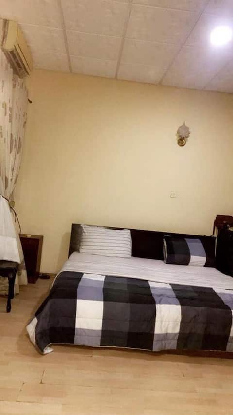 Lovely 2-Bedroom serviced apartment with bathtub