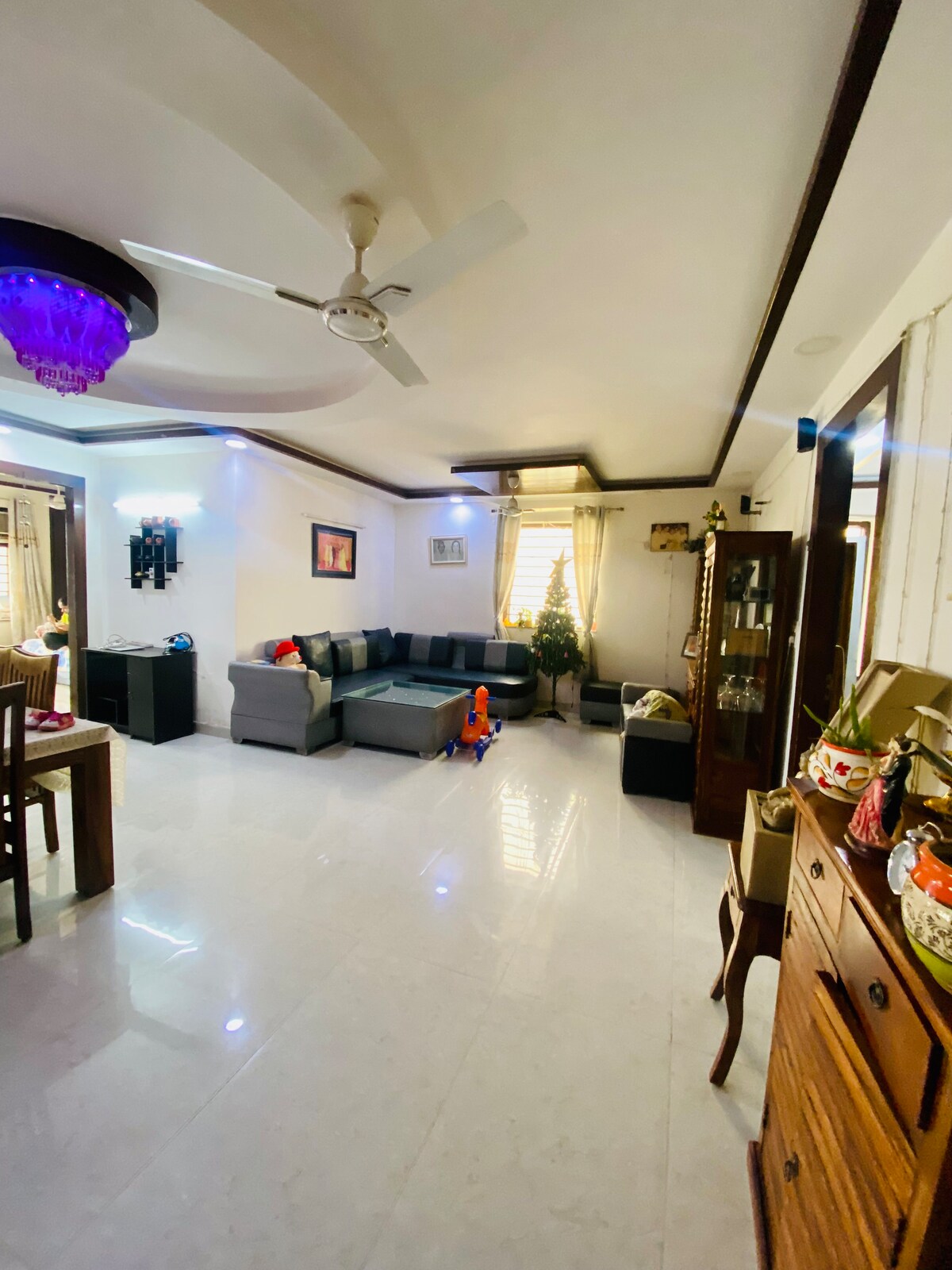 Zane’s Hostel Greenfield Colony Faridabad Apartments for Rent in Faridabad, Haryana, India