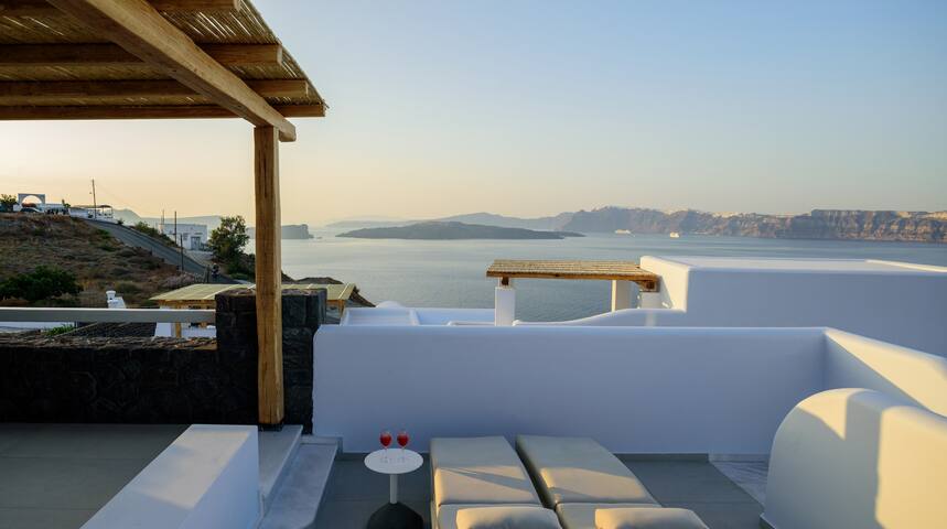 Master Villa at Acro Blue Luxury Villas!!!