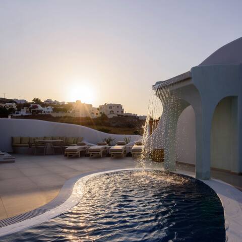 Master Villa at Acro Blue Luxury Villas!!! gallery image 4