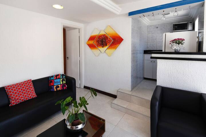 Excelente Cobertura Duplex 4 quartos com terraço.