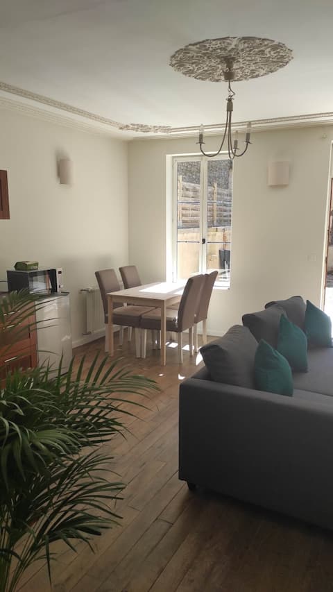 APARTMENT CENTER AUBIGNY SUR NERE