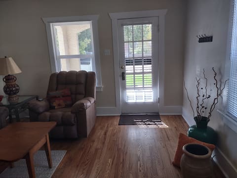 Top Airbnb: Cozy Gem! Beautiful One Bedroom Spanish Style Home in Pueblo