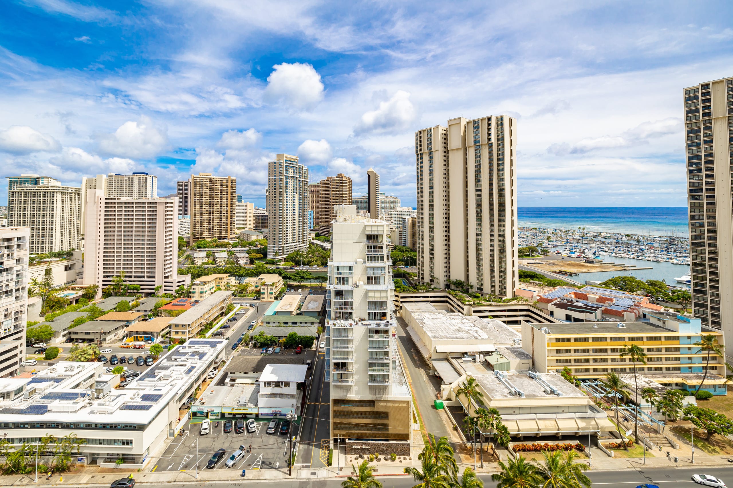 Renovated HighRise Views In The Heart of Town - Image 13