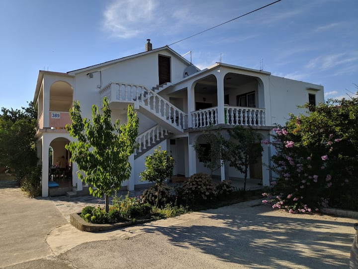 Apartman 4+2 - Lopar