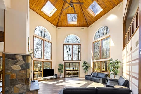 Amazing Modern Lakefront Chateau