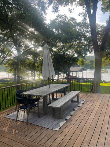 Serene Lakefront Home on Lake Austin gallery image 5
