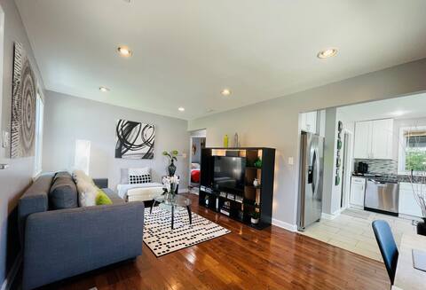 Modern & Spacious-walk to metro w/ parking On-site