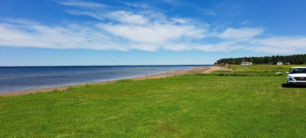 Beach-Front Cottage on Northumberland Strait gallery image 2