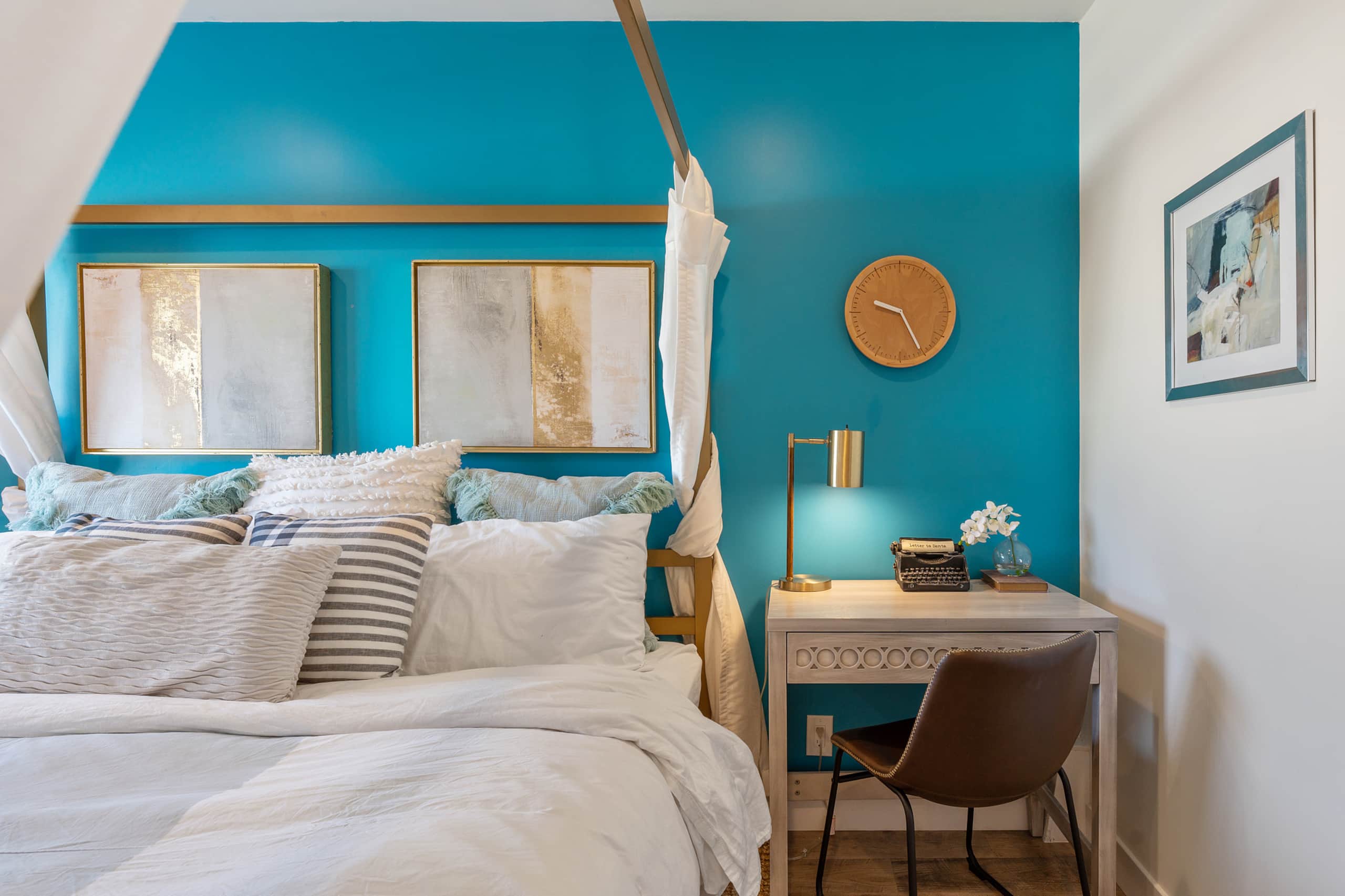 Home in San Francisco · ★4.89 · 1 bedroom · 1 bed · 1 bath - Image 10