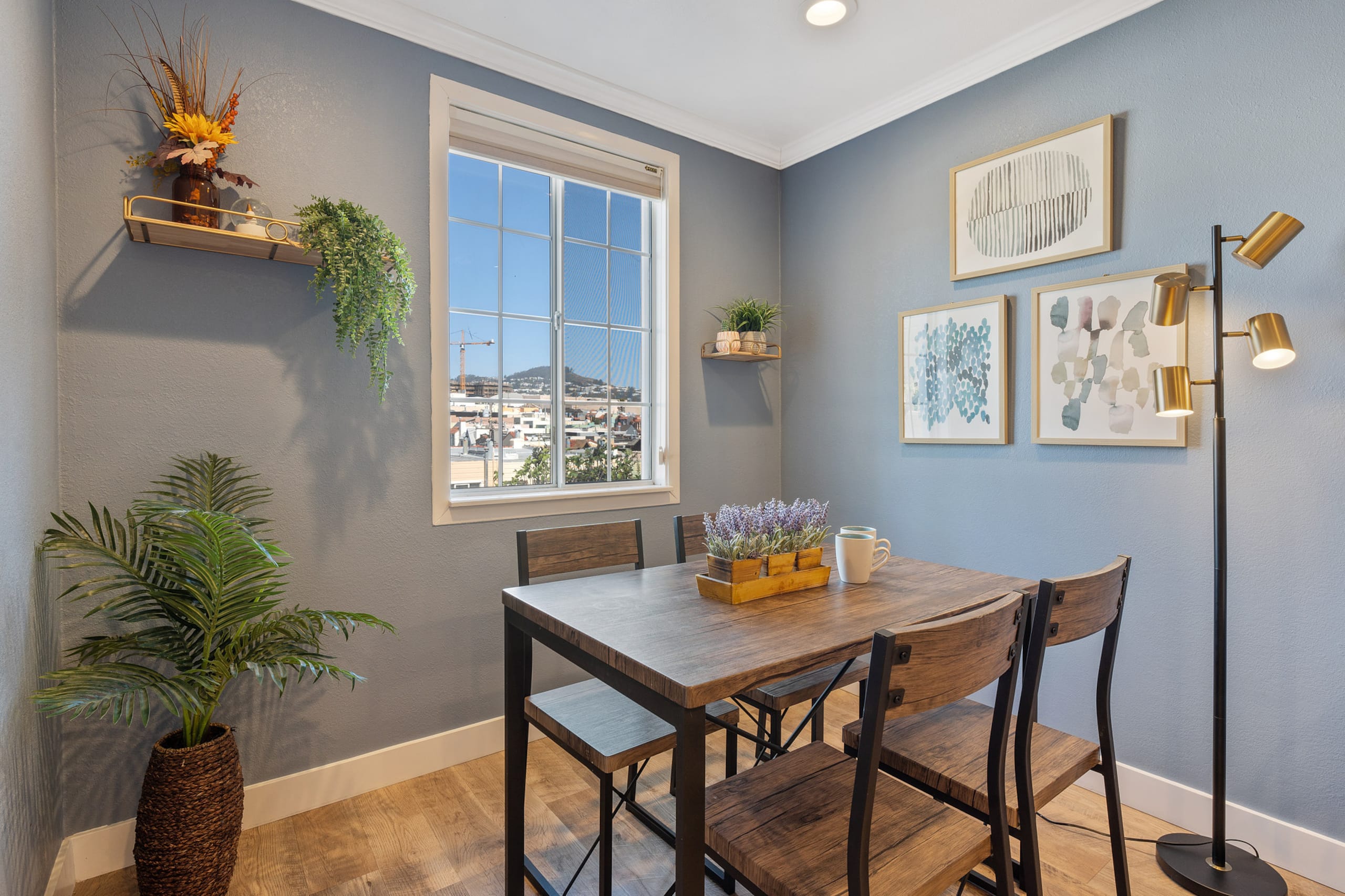Home in San Francisco · ★4.89 · 1 bedroom · 1 bed · 1 bath - Image 4