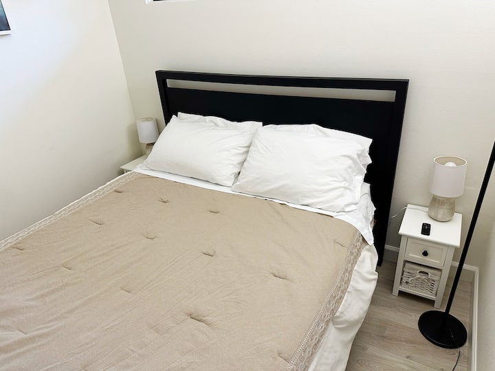 标准双人记忆泡沫Casper床垫