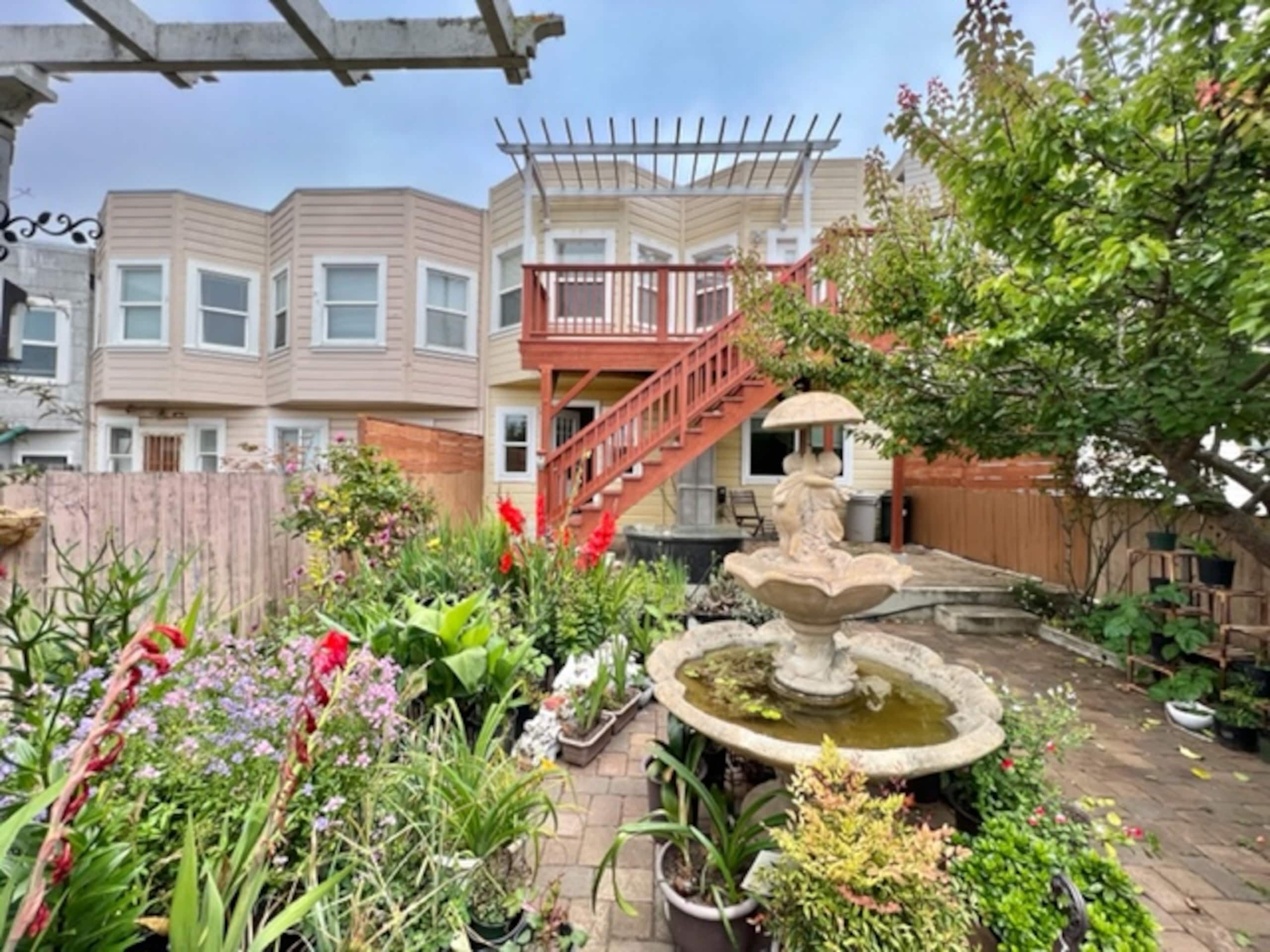 Home in San Francisco · ★4.85 · 2 bedrooms · 3 beds · 2 baths - Image 23