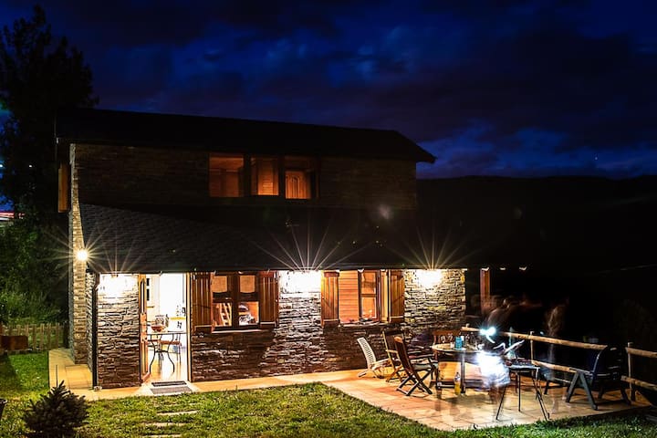 Panoramic Rental managed Airbnb listing 2