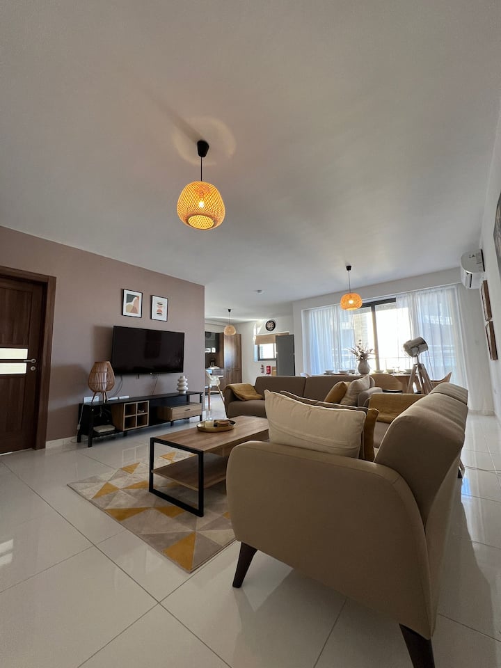 New Apartment 2 Mins From Seafront - Malta