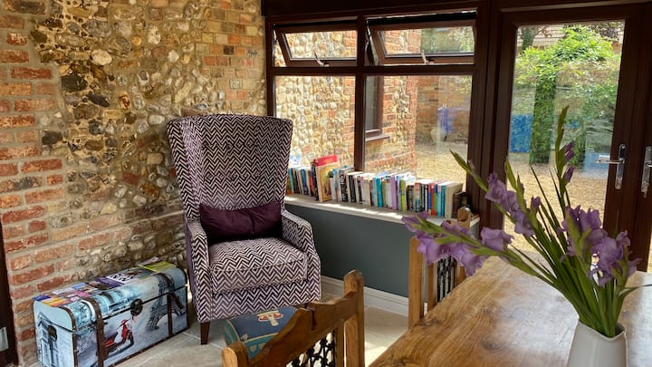 Lovely 1 Bedroom Barn Annexe In Idyllic Village - Downham Market