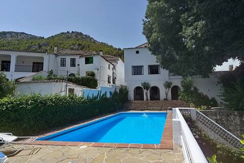 Casa Pomar - Swimming pool and mountain views