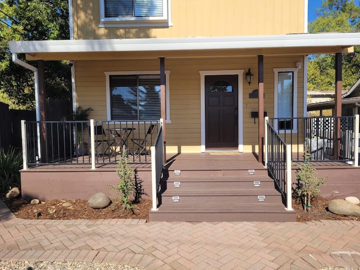 Charming Single Family Home in Historic Folsom CA Houses for Rent in