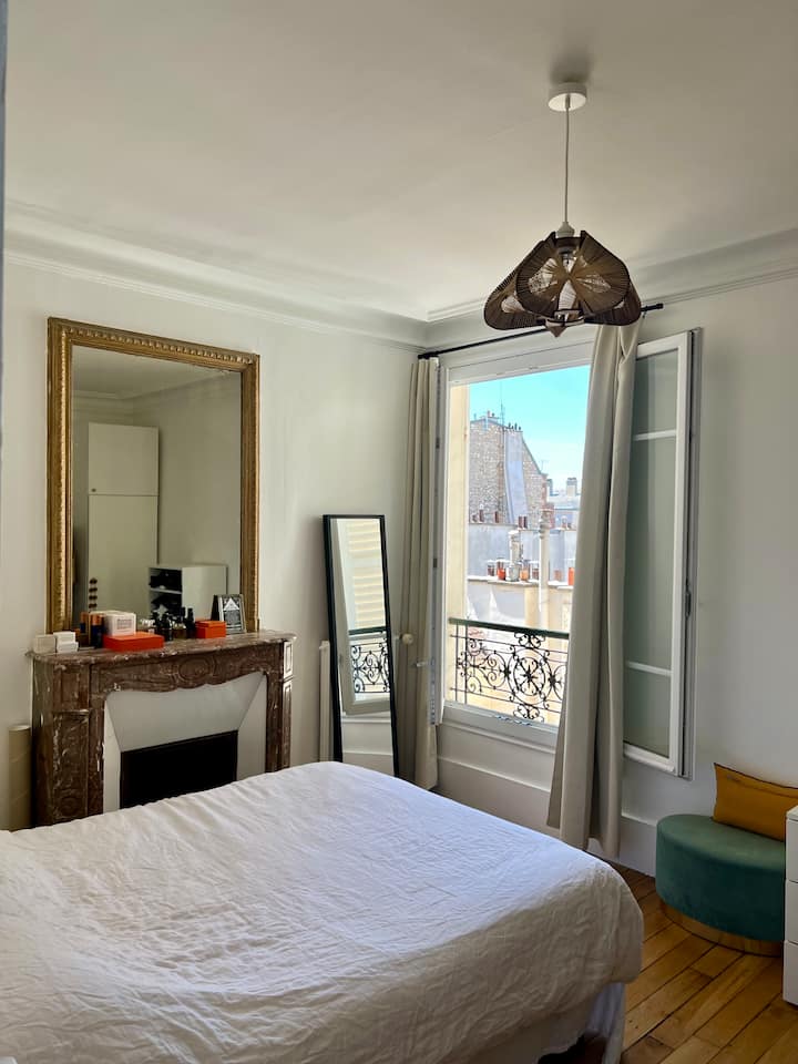 سرير بحجم كوين 