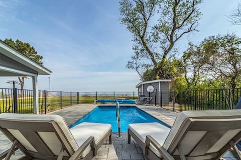 Riverfront Retreat with PRIVATE POOL and BEACH!!