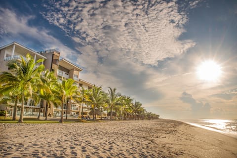 Oceanfront 3BR Retreat | Playa Caracol, Chame